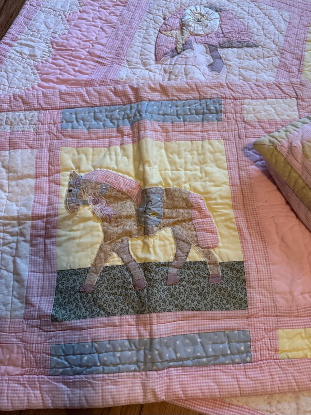 Pink Patchwork Equestrian girls Quilt/twin/full